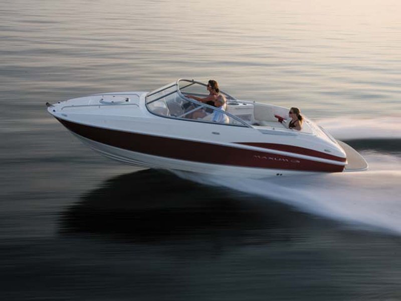 温哥华快艇游艇俱乐部，寻求加盟