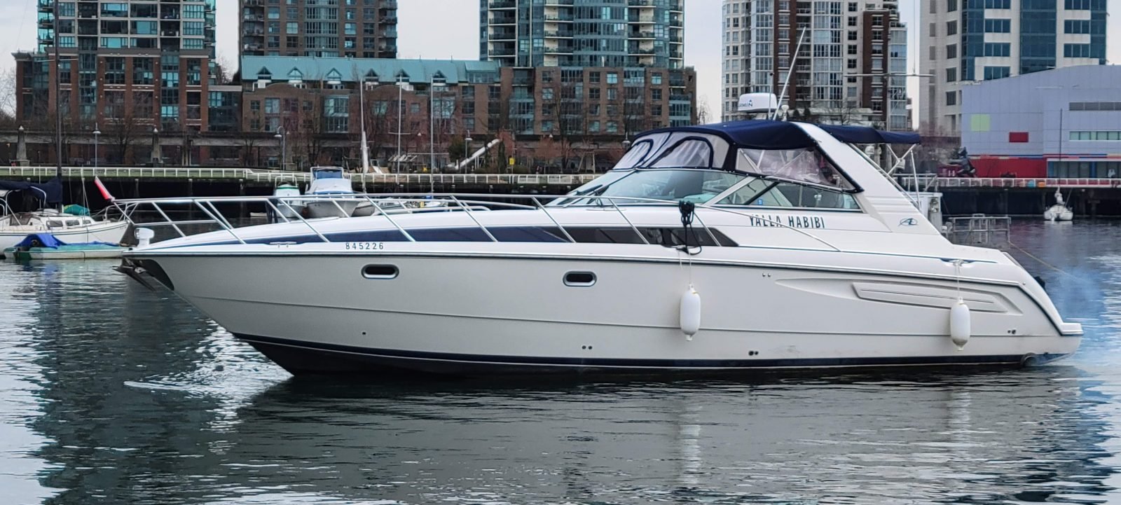 VANCOUVER YACHT CHARTER ON YALLA HABIBI