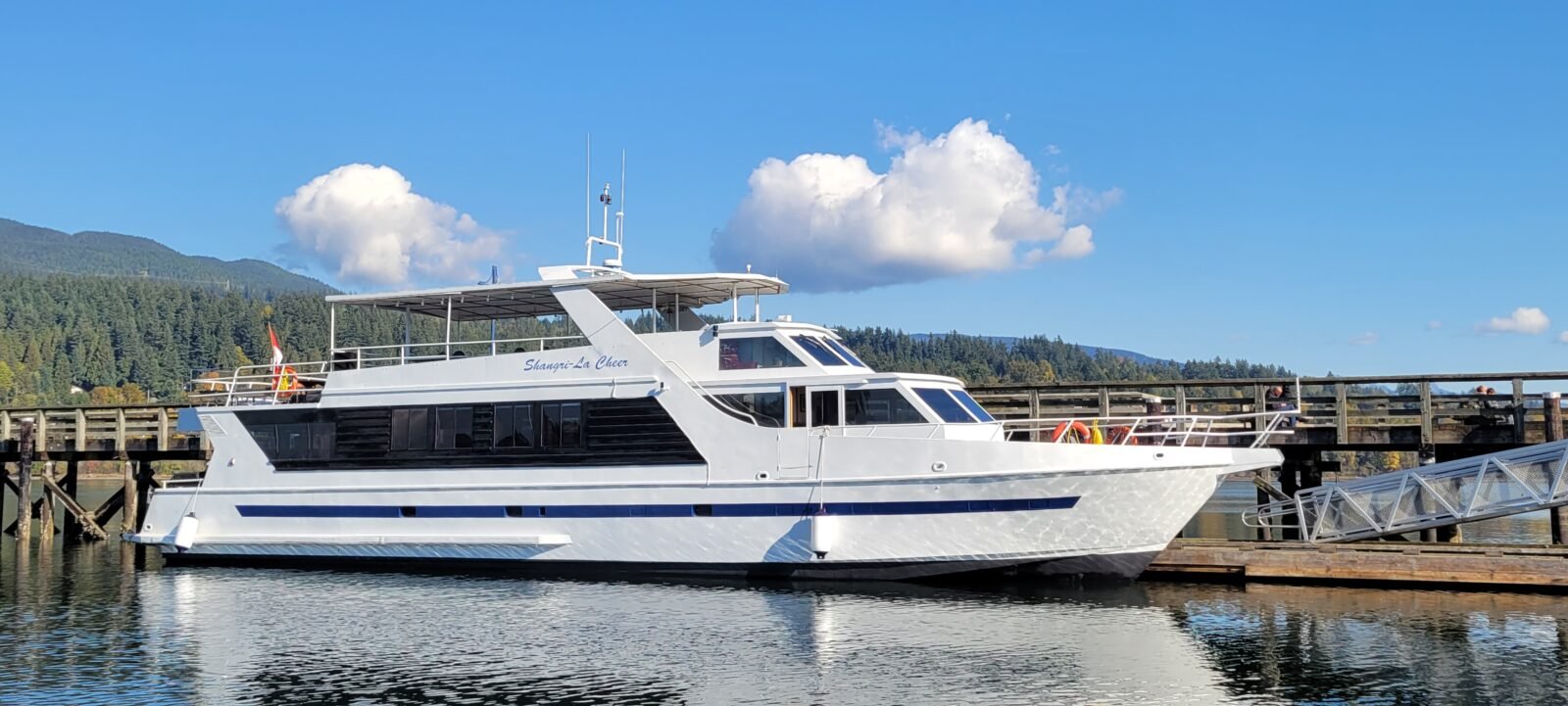 85′ Luxury Party Yacht Rental or Charter Vancouver-70 guests